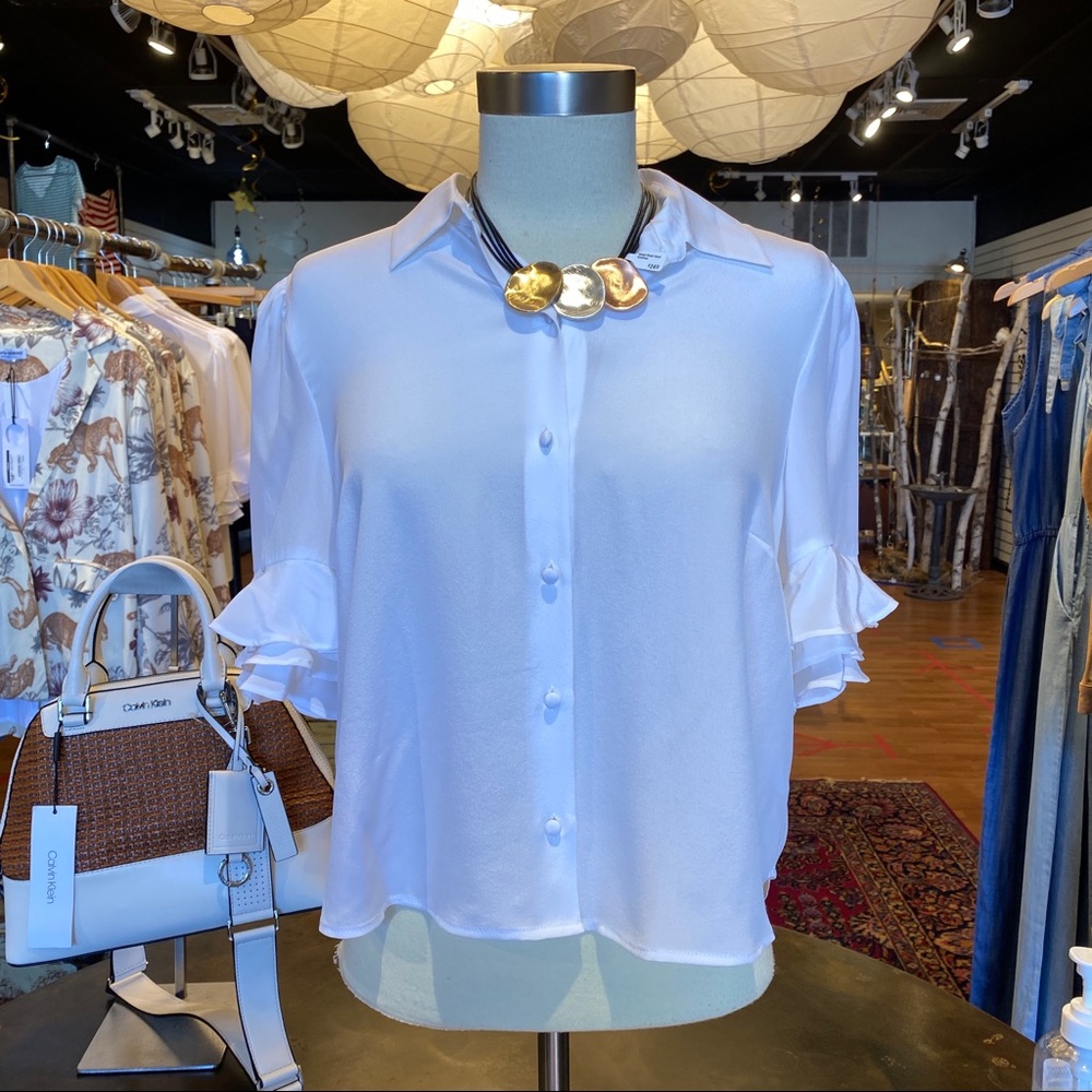 Frame Ruffle Sleeve Silk Blouse In Blanc - Picture 5 of 7
